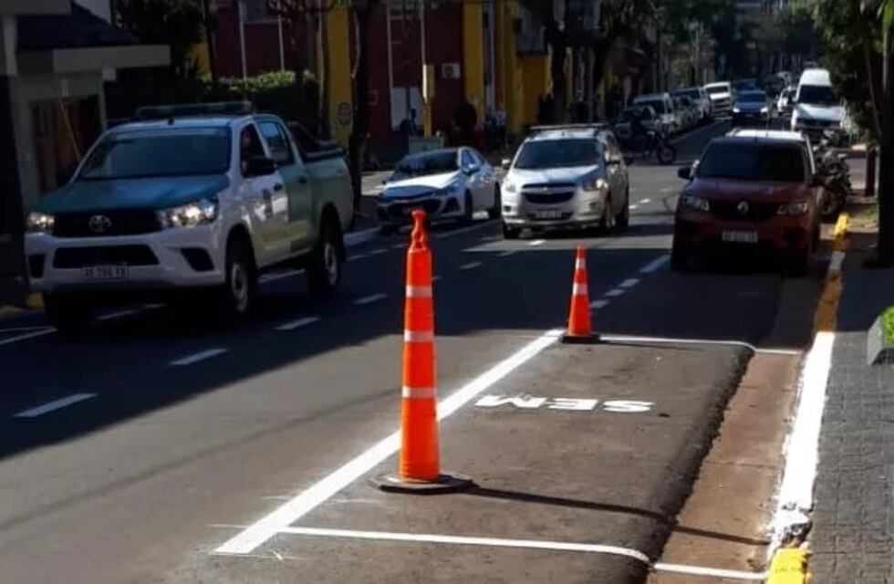 Realizaron la demarcación de espacios de estacionamiento en el microcentro de Posadas