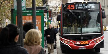 El servicio de transporte urbano en Córdoba disminuyó su frecuencia por el feriado puente (Archivo/La Voz).