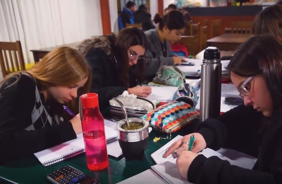 Hasta el 28 de diciembre, continúan abiertas las inscripciones a becas terciarias, universitarias y agrotécnicas