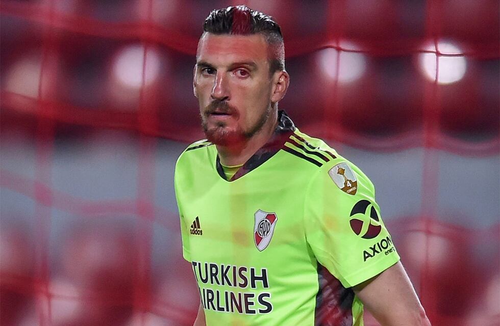 River deberá abonar una millonaria suma a un club casildense por Franco Armani