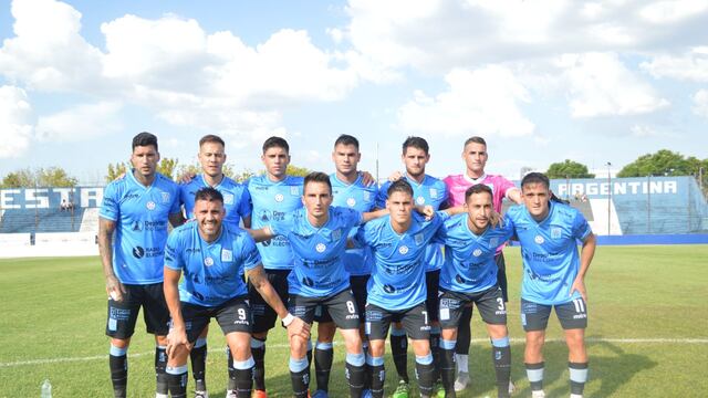 Estudiantes se vuelve a Río Cuarto con las manos vacías. Perdió ante Almagro (Prensa Estudiantes de Río Cuarto).