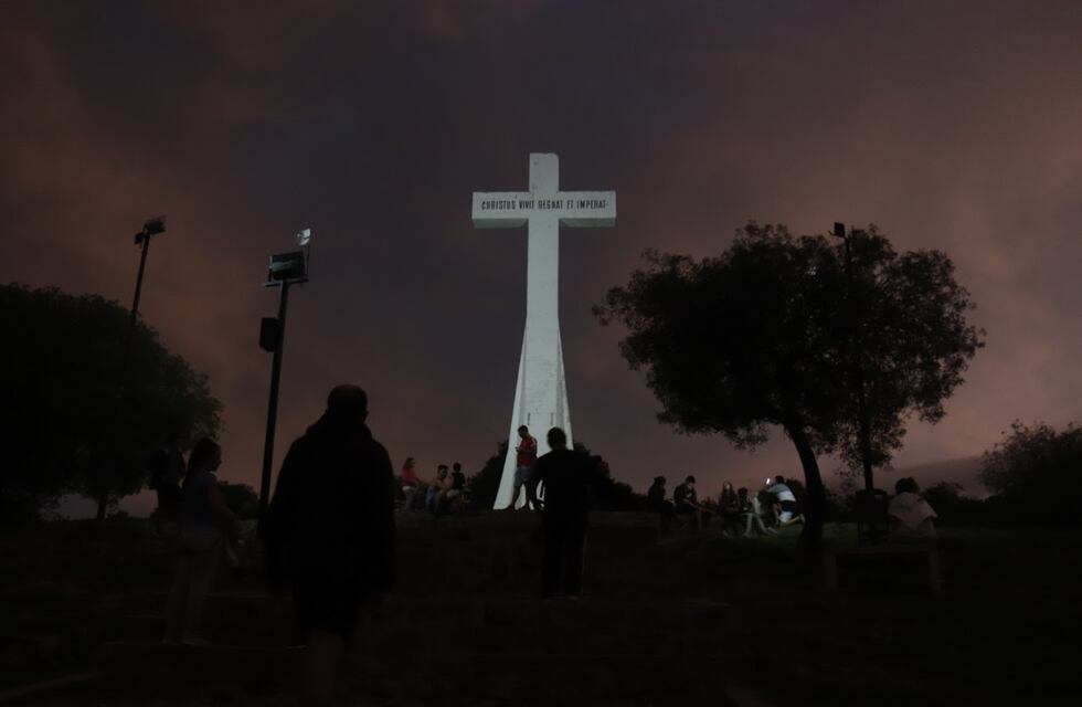Ascensos nocturnos, circuitos y paseos: las propuestas que aún se pueden disfrutar en Carlos Paz