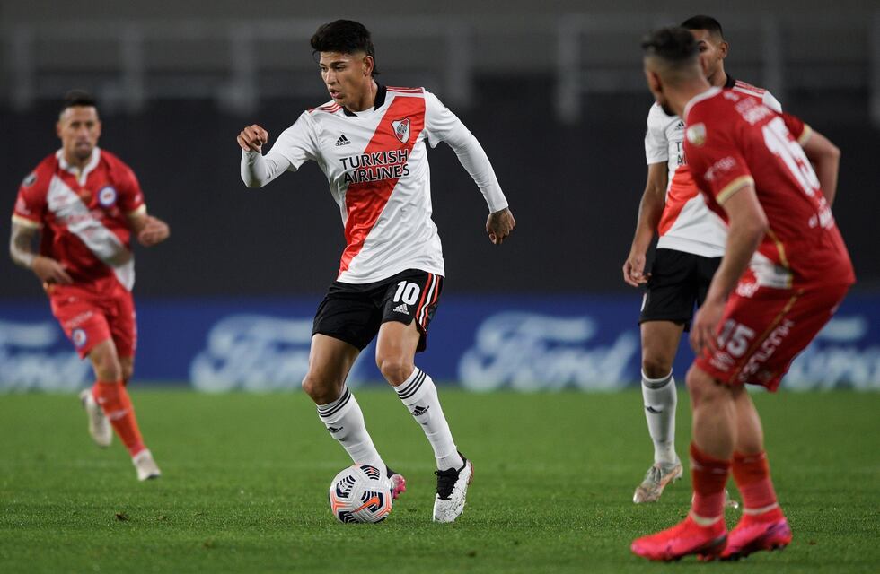 Los equipos argentinos que juegan copas no pudieron ganar en la primera fecha de la Liga Profesional