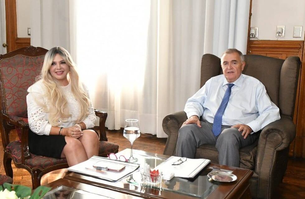 El gobernador con la intendenta de Lules Marta Albarracin