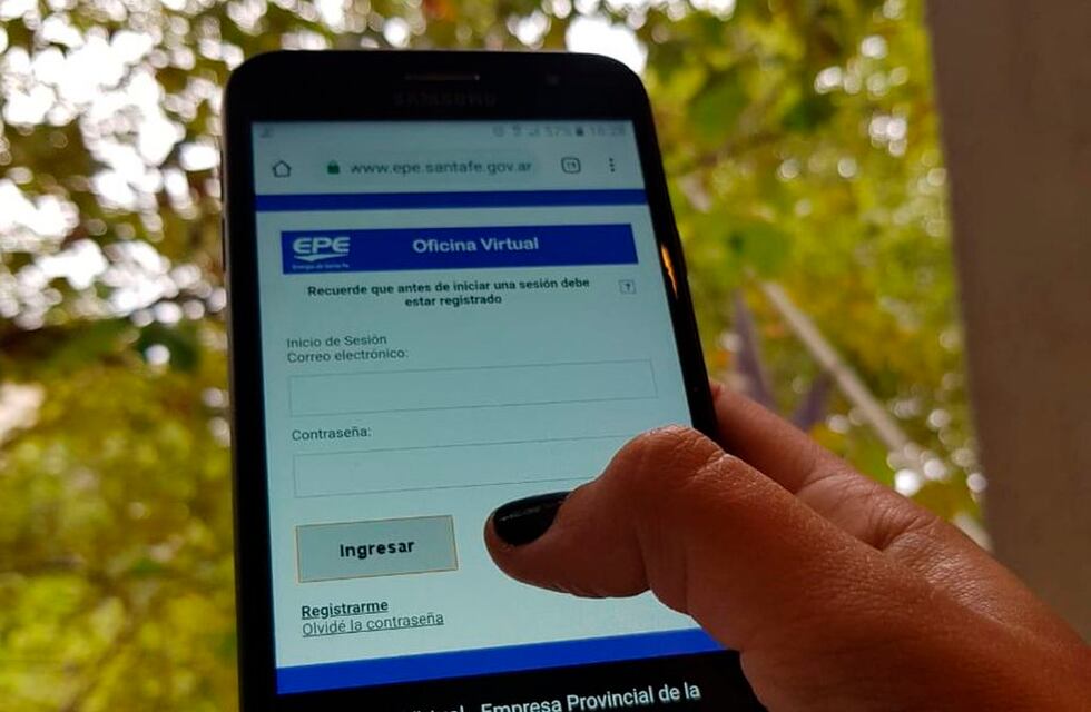 Centros de Distrito, Aguas Santafesinas, EPE y Registro Civil atienden online: cómo hacer los trámites