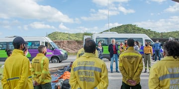 Brigadistas de San Luis partieron para ayudar en el incendio de El Bolsón. / Gentileza ANSL.