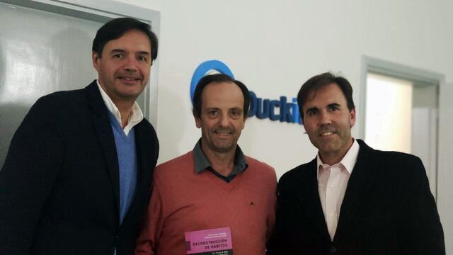 Los marplatenses Flavio Diez y Marcelo Pérez Peláez presentaron su tercera publicación.