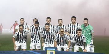 La formación de Talleres ante Argentinos Juniors. (Federico López Claro / La Voz).
