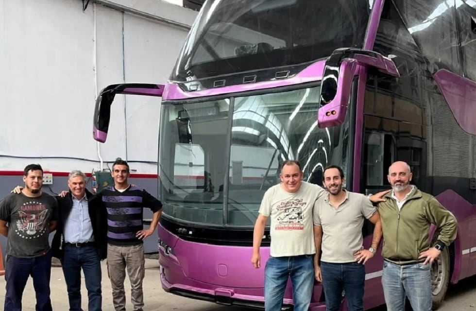 Colón: Scania aprobó una carrocería de colectivo fabricada por Derudder Hermanos del Grupo Flecha Bus
