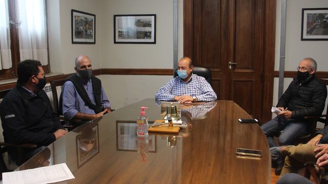 El Intendente Sánchez se reunió con Horacio Oñatibia