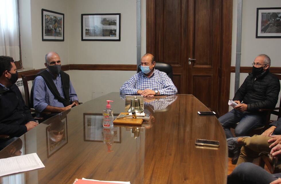 Horacio Oñatibia se reunió con el intendente Sánchez
