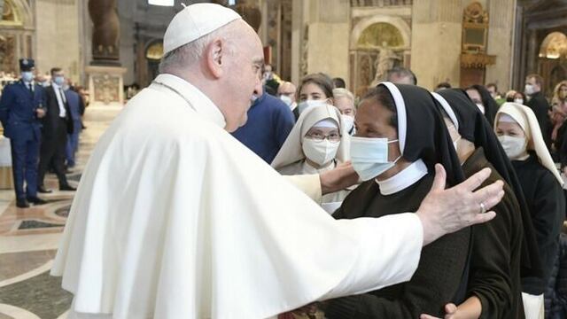 El papa Francisco fue inmunizado con la tercera dosis de la vacuna contra el COVID-19. Foto Los Andes.