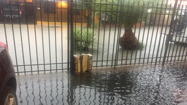 En Barranqueras, varias viviendas sufrieron inundaciones.
