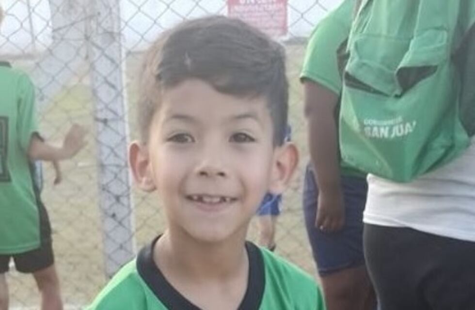 Desesperado pedido de ayuda por Giuliano, un sanjuanino de 8 años que necesita una costosa operación