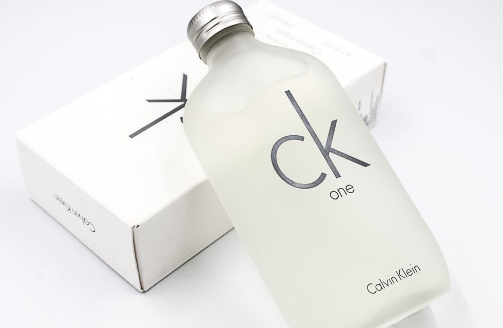 Hot Sale en Argentina 2024: cómo conseguir un perfume Calvin Klein por $64.000 y con 12 cuotas sin interés