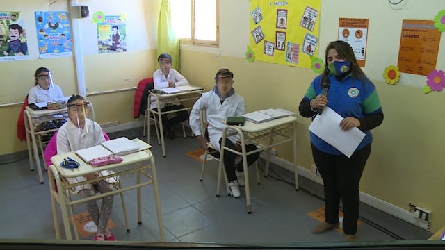 Los padres deciden si sus hijos van a clases presenciales o virtuales en San Luis.