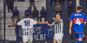 Federico Girotti tomó ritmo en Reserva y ahora espera su turno en la recta final de la Liga, con River puntero y Talleres escolta (La Voz).