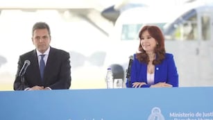 Sergio Massa y Cristina Kirchner, en el primer acto juntos tras el anuncio de la candidatura del ministro de Economía. Foto: Los Andes.