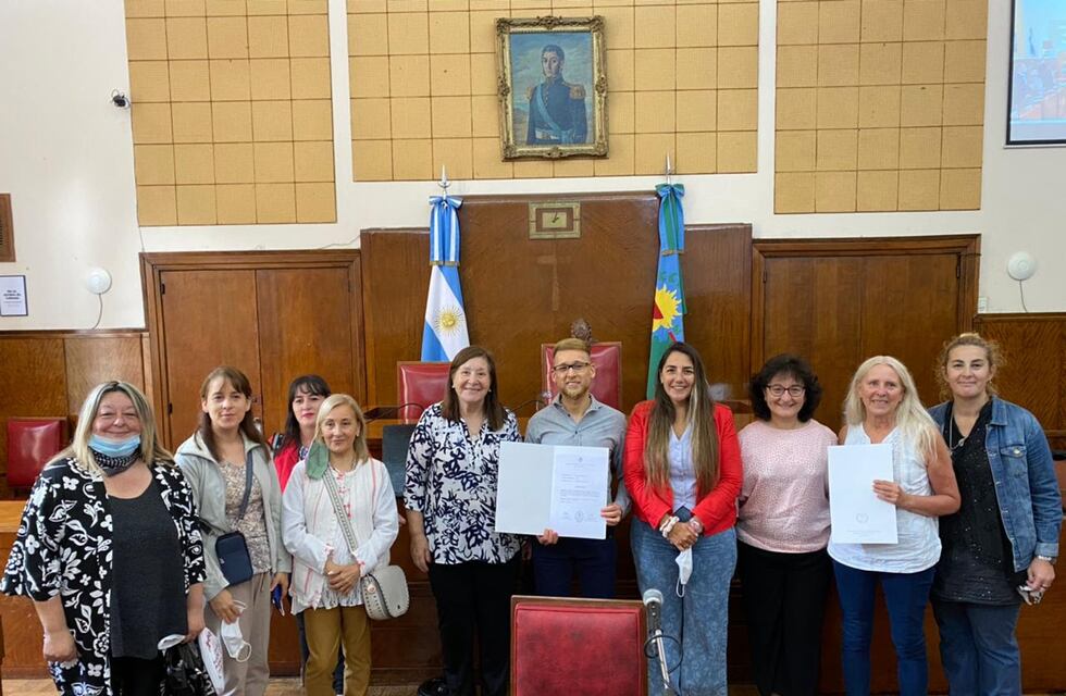 Reconocimiento al documental “Reserva Biosfera Mar Chiquita: Política y Economía sobre la apropiación de los Espacios Litorales”
