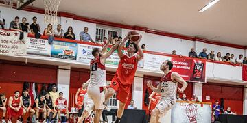 Pre Federal de Básquet: Ganó Huracán y cayó Club de Pelota