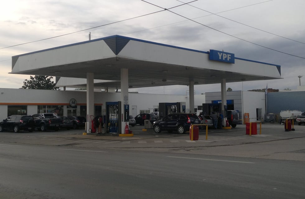 Hace 80 años iniciaba su historia en el pueblo de Arroyito, YPF Martinatto