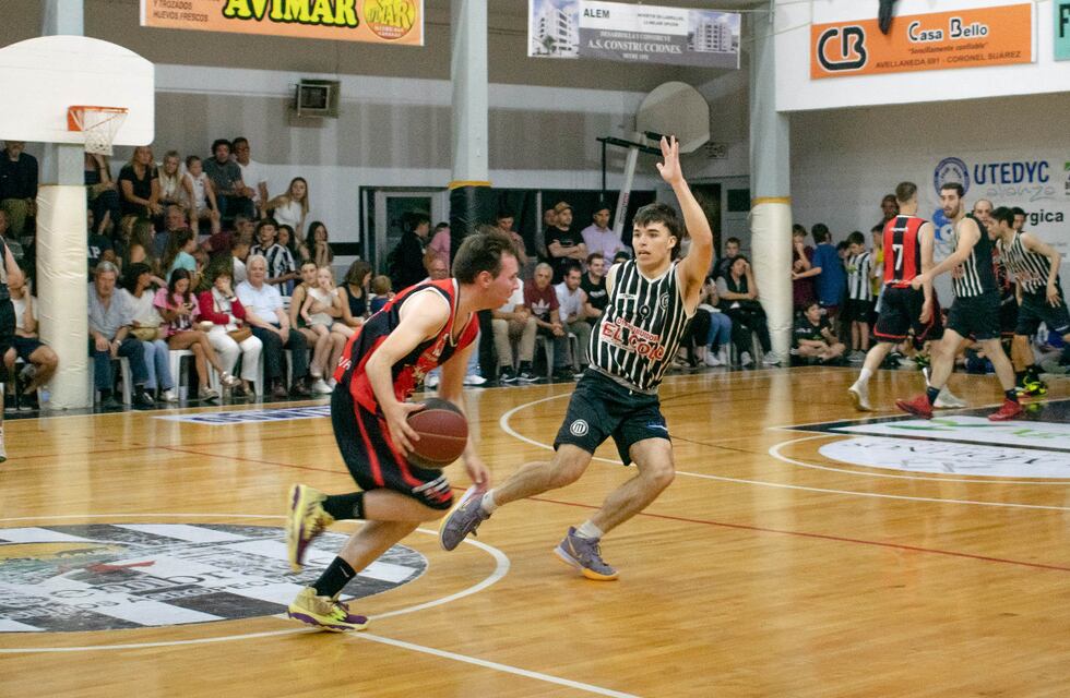 Torneo Oficial de Básquet de Tres Arroyos: Argentino logró un gran triunfo de visitante en la primera final