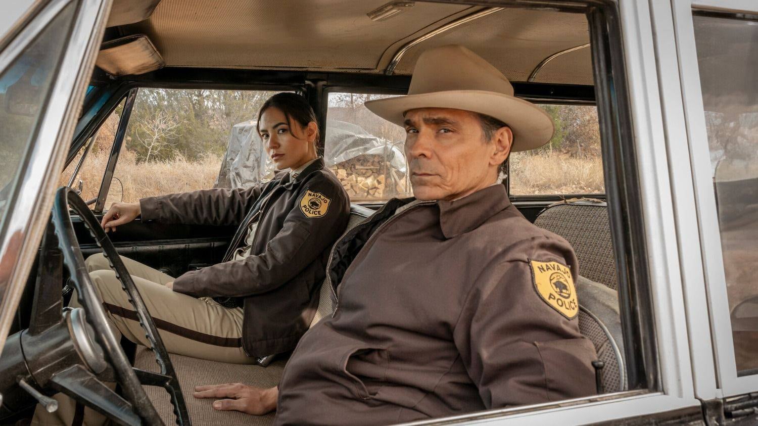 La serie de Netflix recomendada se llama Vientos Oscuros.