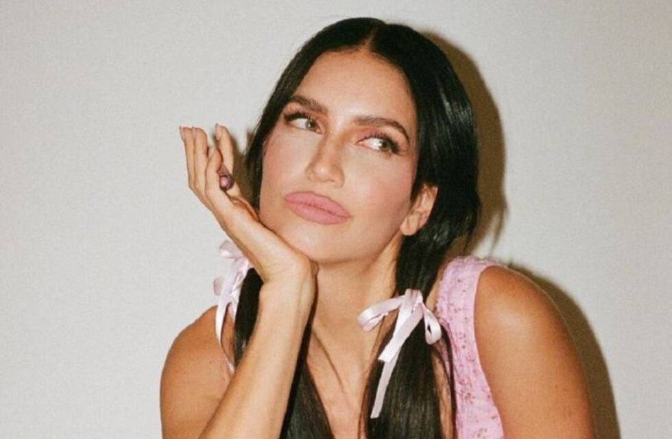 Zaira Nara se animó a posar sin ropa y sus fans la compararon con Bella Hadid