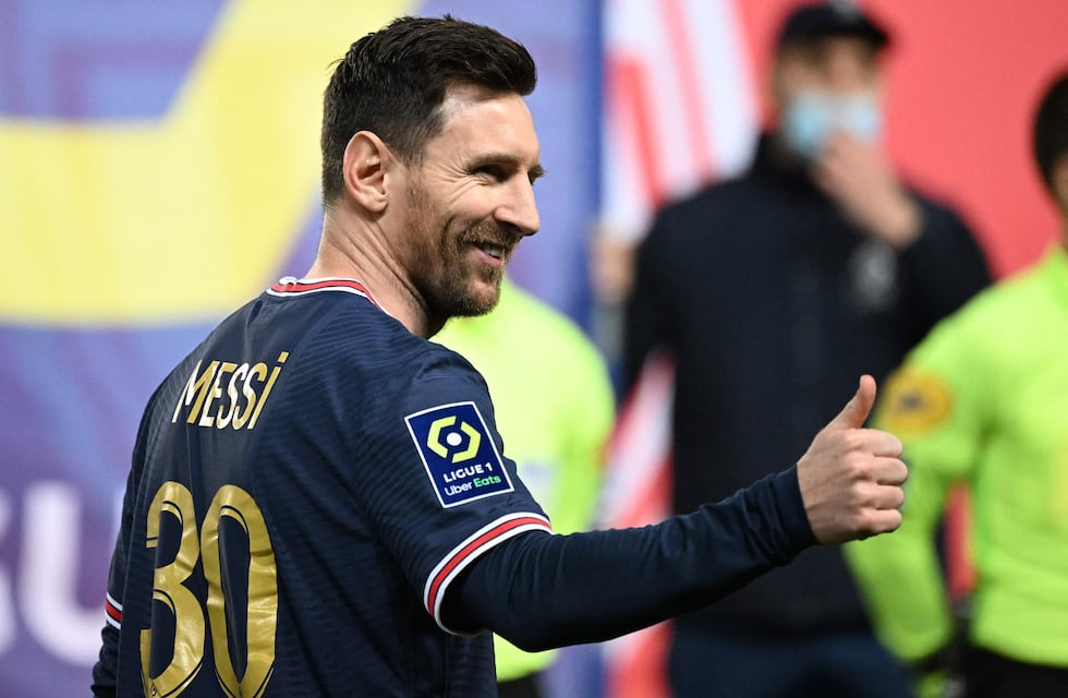 Tras su llegada a París, el PSG confirmó que Lionel Messi ya puede volver a formar parte del equipo