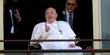 El Papa Francisco antes de recibir el alta (AP Photo/Domenico Stinellis)