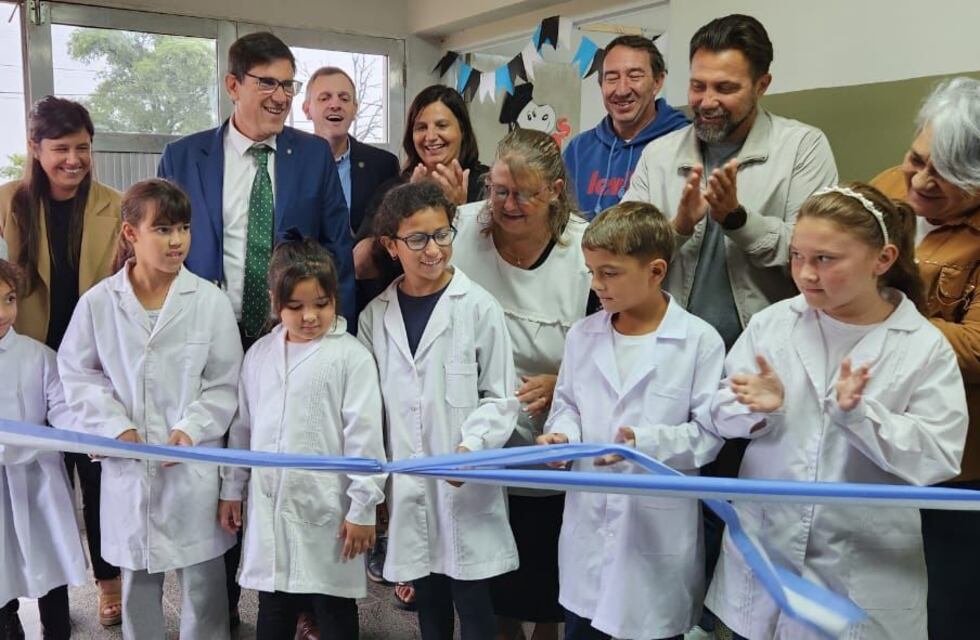 Goity inauguró un Jardín de Infantes en Bella Italia