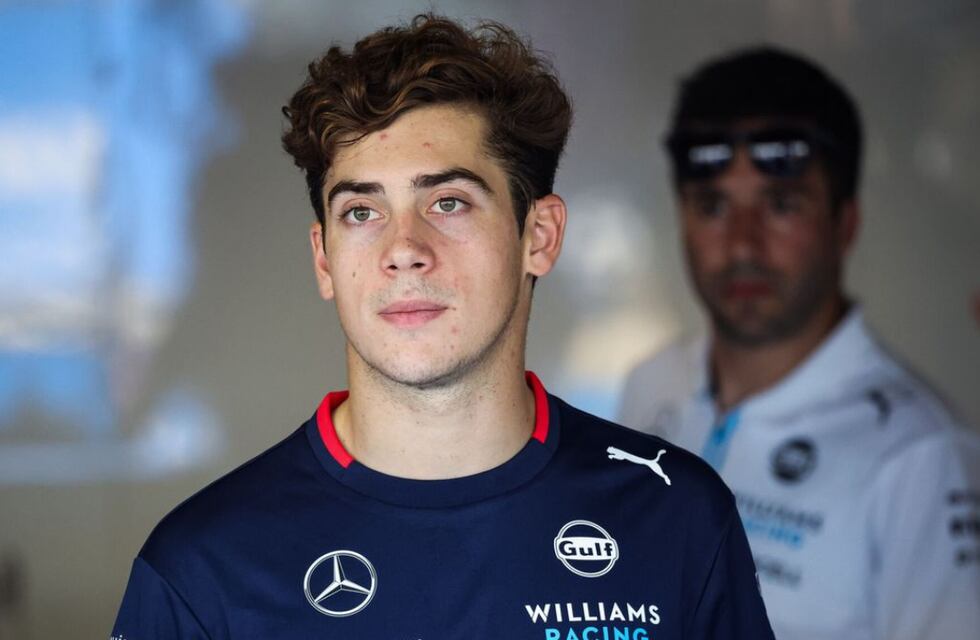 Video: la reacción de Franco Colapinto al probar por primera vez un famoso alfajor marplatense