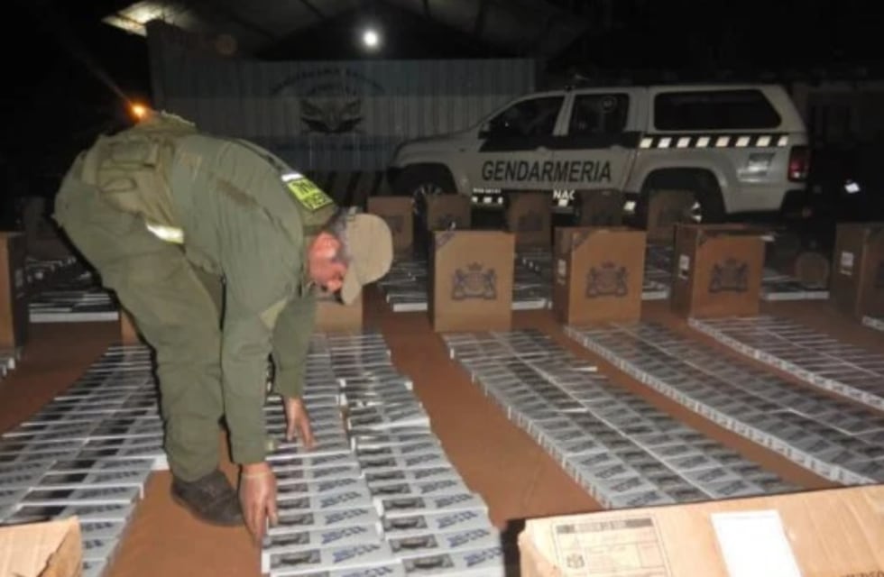 Secuestran contrabando de cigarrillos en Comandante Andresito
