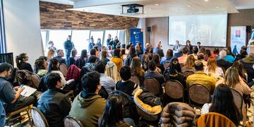 Comenzó el Primer Congreso Científico Provincial sobre la Antártida