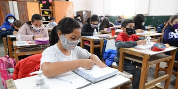 El Ministerio de Educación de la Nación anticipó que esperan una "presencialidad plena" para el regreso a las clases.