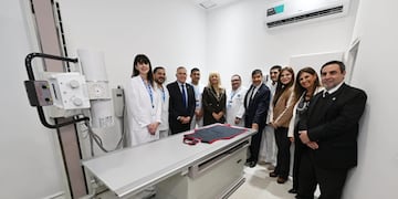 El gobernador y la intendenta inauguraron equipamiento y destacaron el rol del centro que atendió a más de 265 mil personas desde su reapertura en 2024.