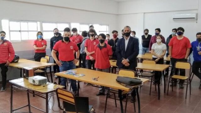 Alumnos de la EPET N°34 de la ciudad de Posadas tuvieron una capacitación en Derechos y Garantías Constitucionales.