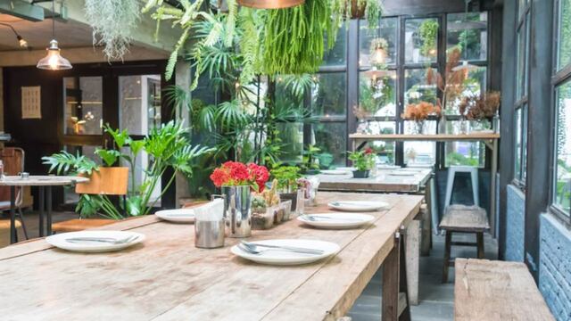 Un restaurante cobró por un plato vacío