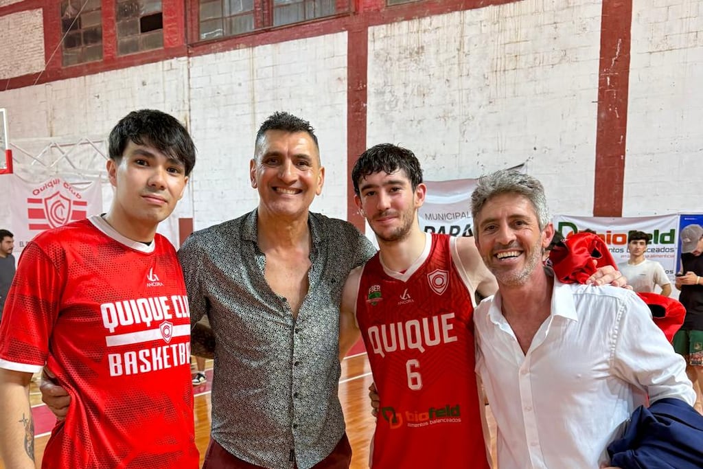 El Decano de Paraná logró su ascenso a la Liga Federal y, además, se metió en semifinales del Torneo Clausura de la APB tras vencer a Ciclista.