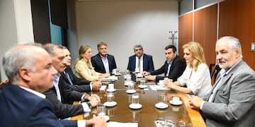 La Comisión de Turismo de la Legislatura recibió al titular del Ente Tucumán Turismo, Domingo Amaya