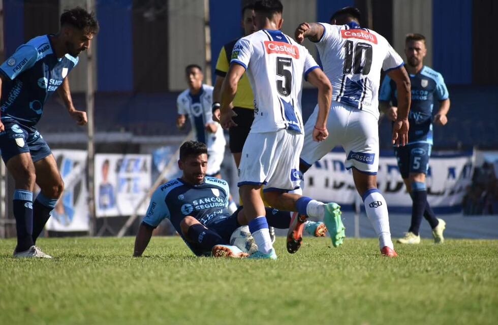 Atlético perdió ante Almagro 1 a 0: se fue Medrán
