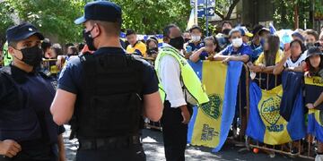 Hinchas de Boca y Argentinos se revolearon sillas y mesas en Soppelsa. Imagen ilustrativa. José Gutiérrez/Los Andes