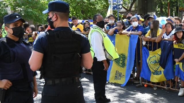 Hinchas de Boca y Argentinos se revolearon sillas y mesas en Soppelsa. Imagen ilustrativa. José Gutiérrez/Los Andes