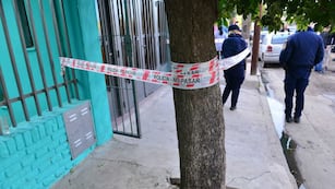 Conmoción en barrio Comercial de Córdoba por el crimen de una vecina en su casa.