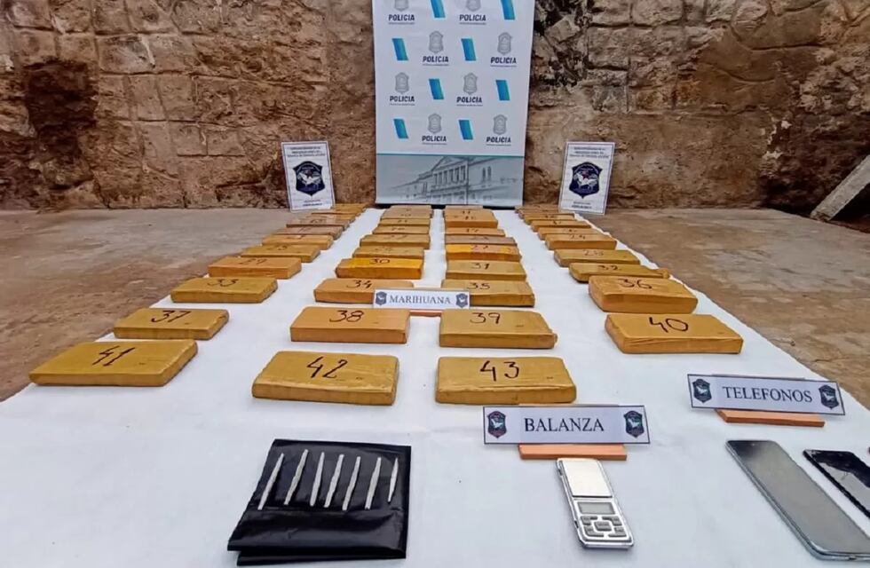 Causa de los 43 panes de marihuana pasa a justicia federal