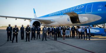 Partió hacia Moscú el avión de Aerolíneas que traerá al país 300 mil dosis de la vacuna Sputnik. (Foto: Presidencia)