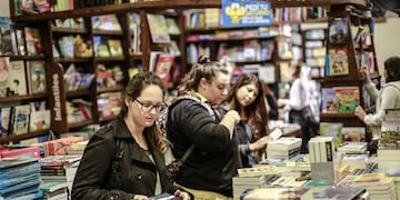 Noche de las Librerías este viernes 28 de 19 a 23