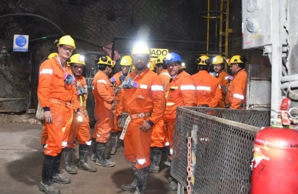 Mineros de El Aguilar esperan con “incertidumbre” la reanudación de negociaciones