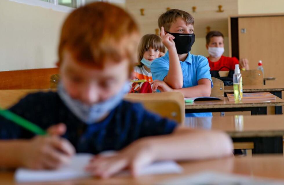 Córdoba: al colegio con frazada y callados, en invierno