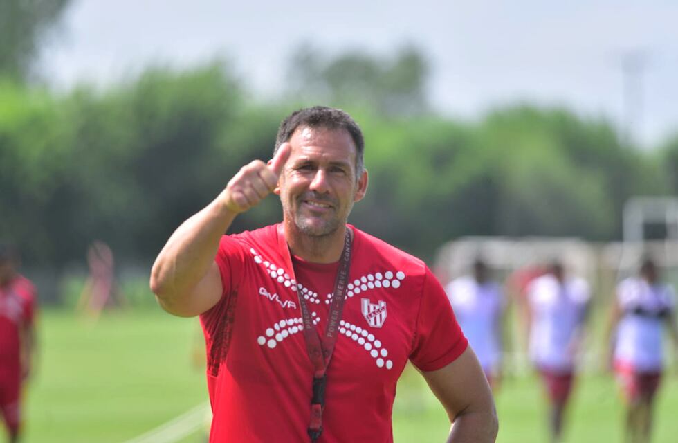 Diego Dabove y el debut de Instituto: “Queremos que la gente se identifique con este equipo”